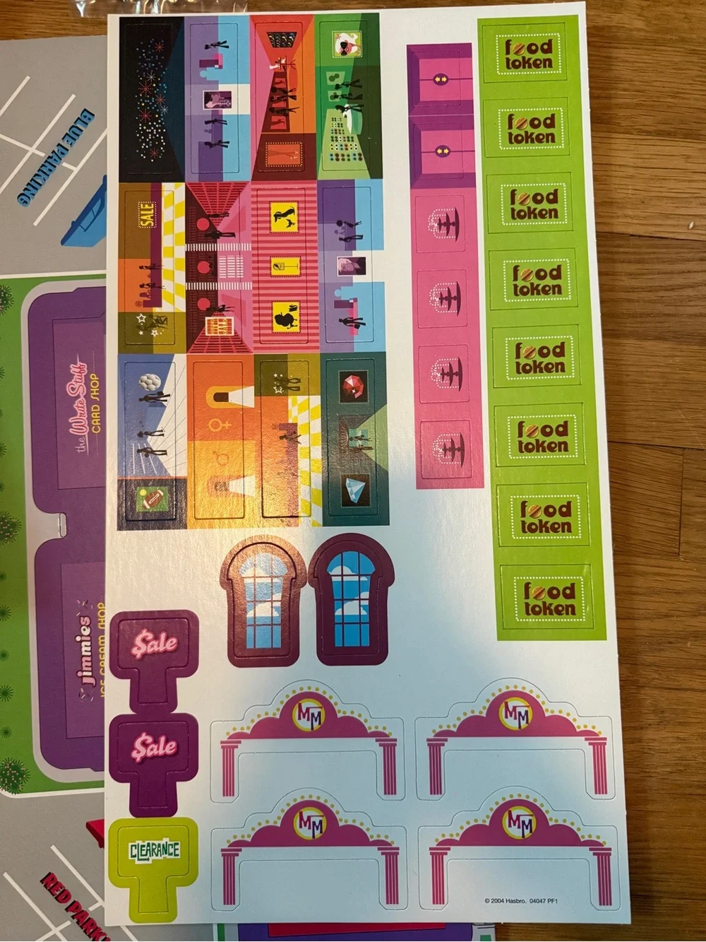 Milton Bradley Mall Madness Electronic Talking Shopping Board Game 2005
